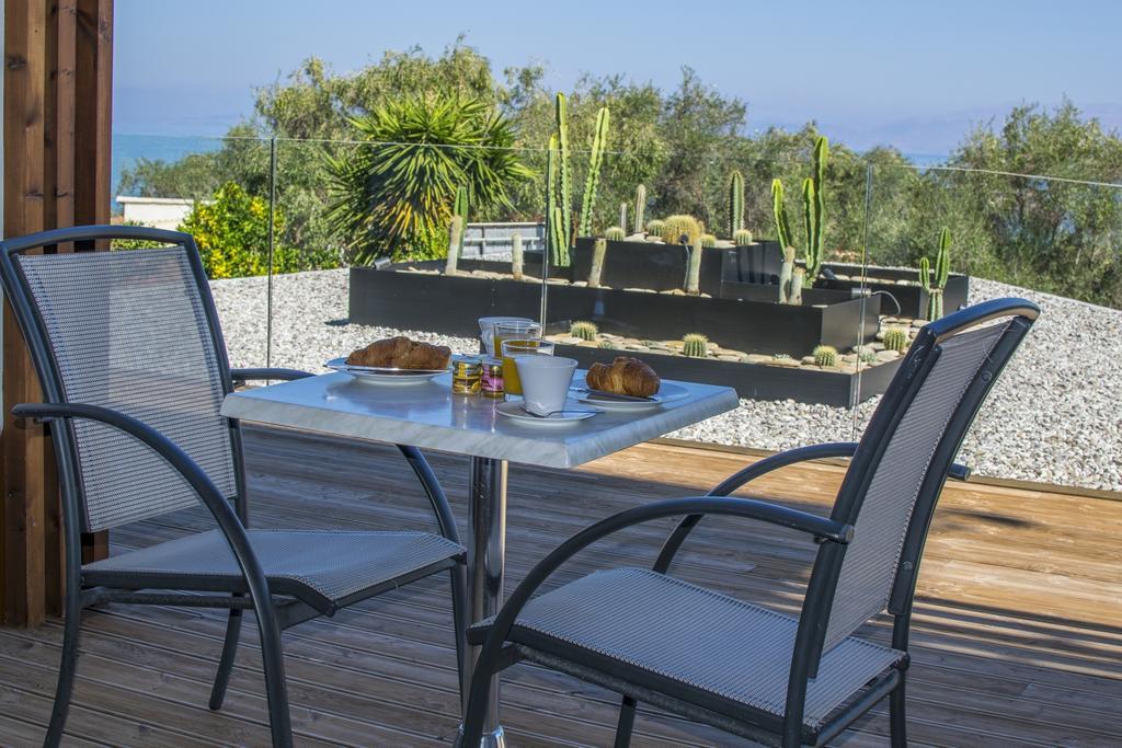 Ionian Eye Design Studios & Spa Mesongí Exteriör bild